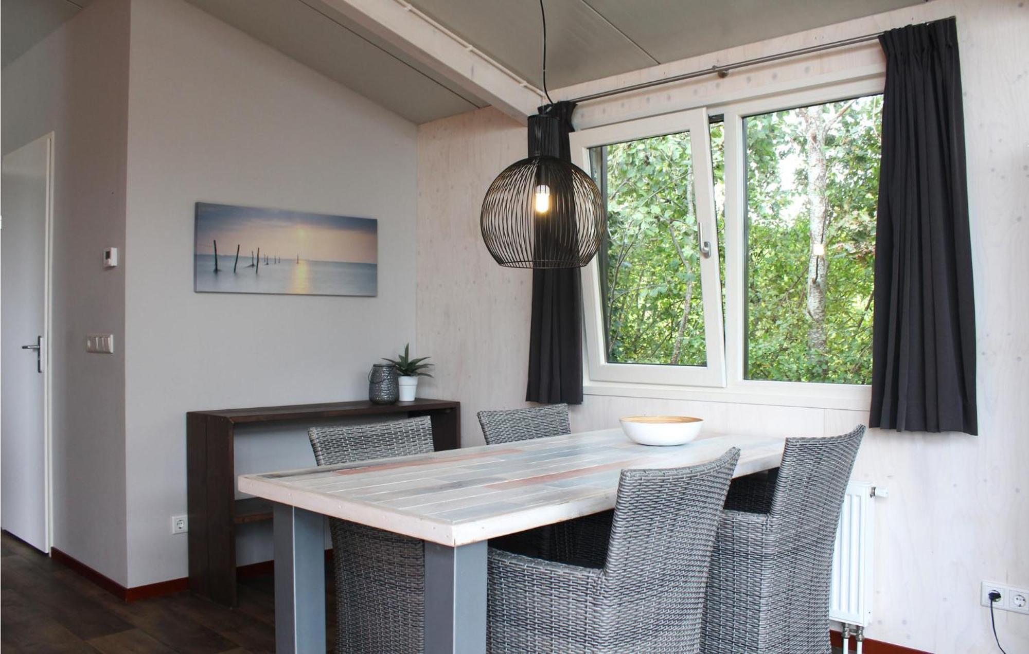 Beautiful Home In Sint-Annaland With Wifi Esterno foto